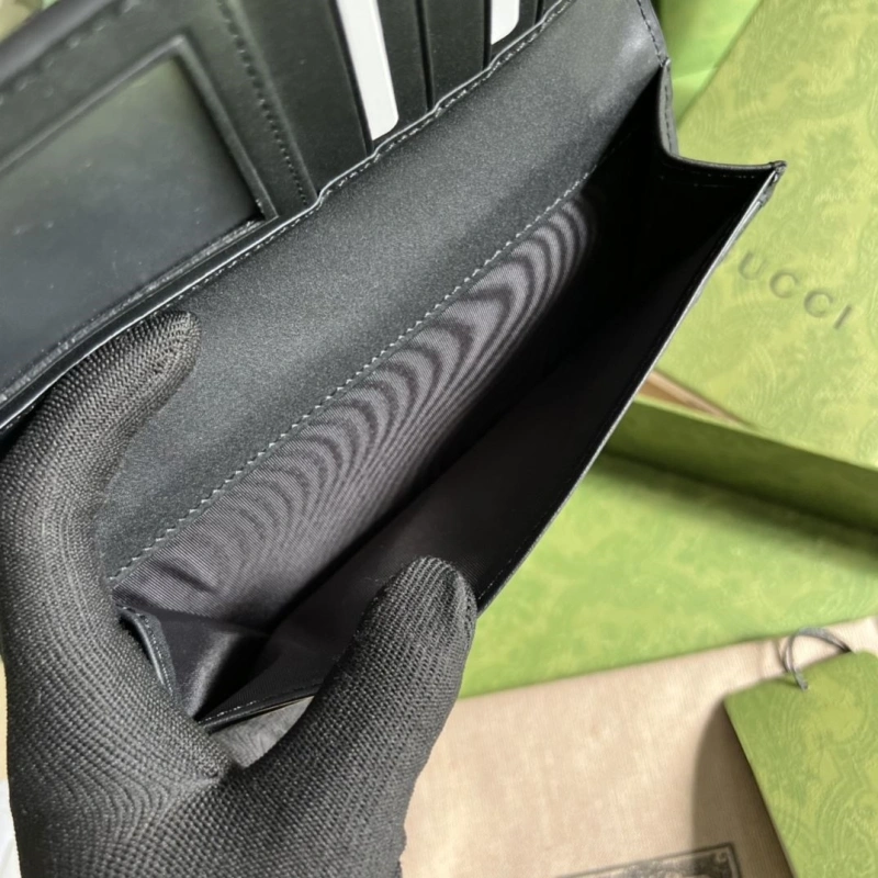 Gxccx Wallets & Purse Sleek 40217