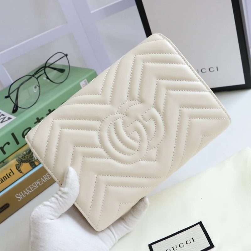 Gxccx Wallets & Purse Fashionable 40172