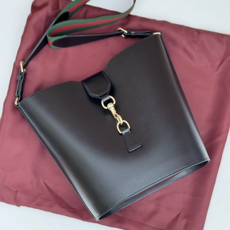 Stylish Gxccx Bucket Bags 42883