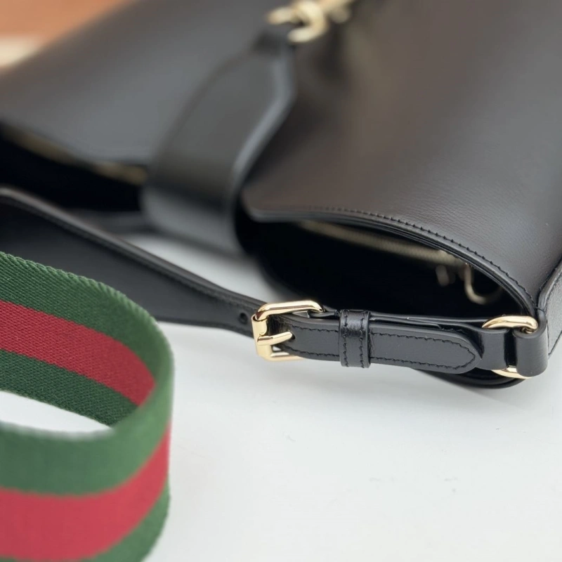 Stylish Gxccx Bucket Bags 42883