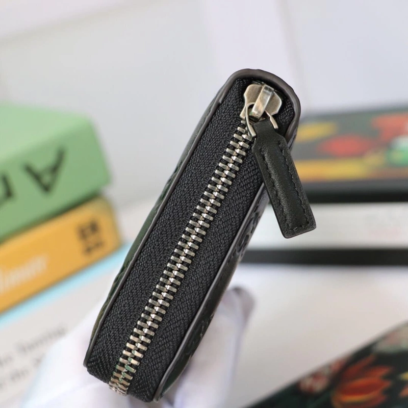 Functional Gxccx Wallets & Purse 40151