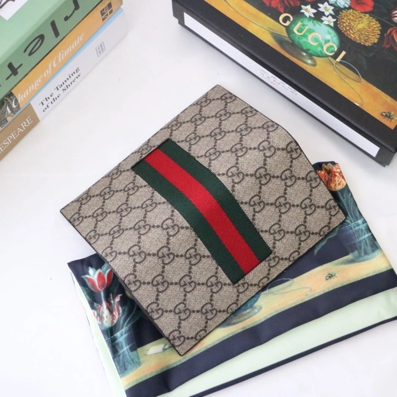 Versatile Gxccx Wallets & Purse 40148