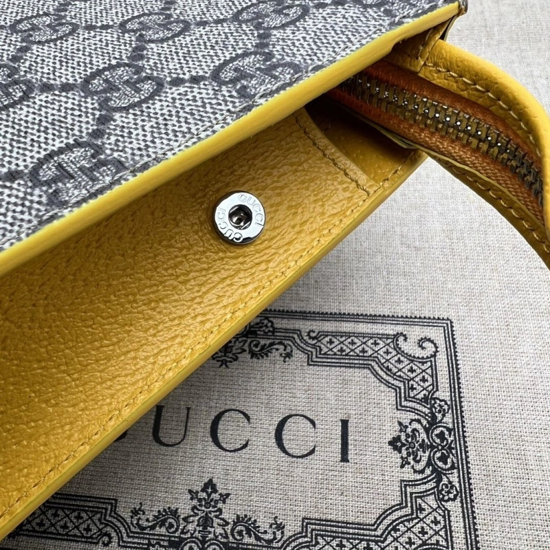 Comfortable Gxccx Clutch Bags 42764