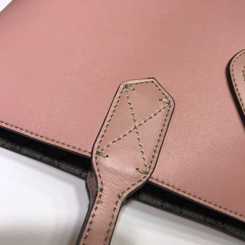 Trendy Gxccx Shopping Bags 41528