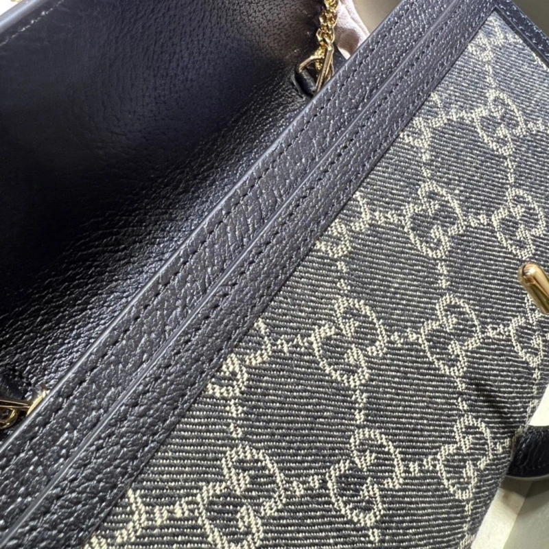 Gxccx Wallets & Purse Vibrant 40110