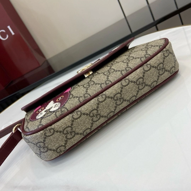 Gxccx Satchel Bags Vibrant 42189