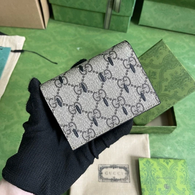 Cozy Gxccx Wallets & Purse 40116