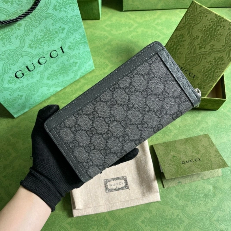 Fashionable Gxccx Wallets & Purse 40109