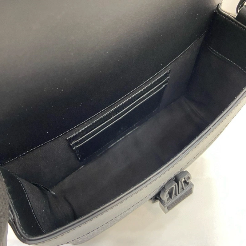 Stylish Gxccx Satchel Bags 42201