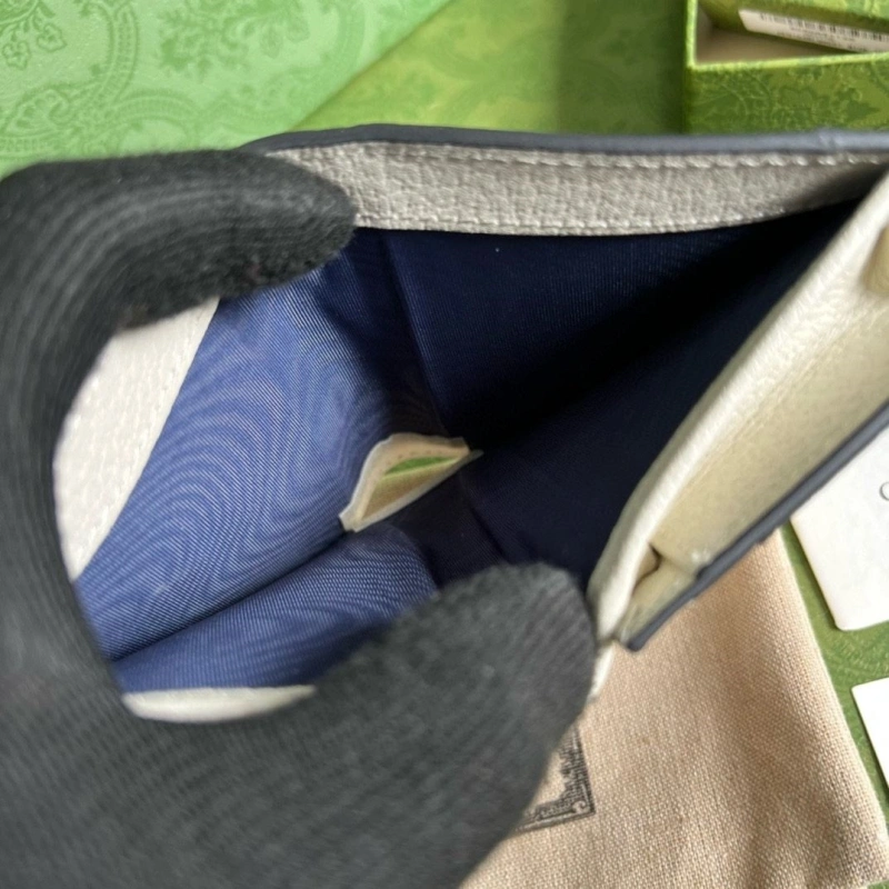 Comfortable Gxccx Wallets & Purse 40128