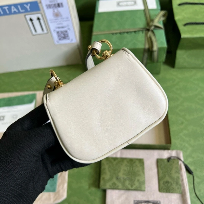 Fashionable Gxccx Wallets & Purse 40047