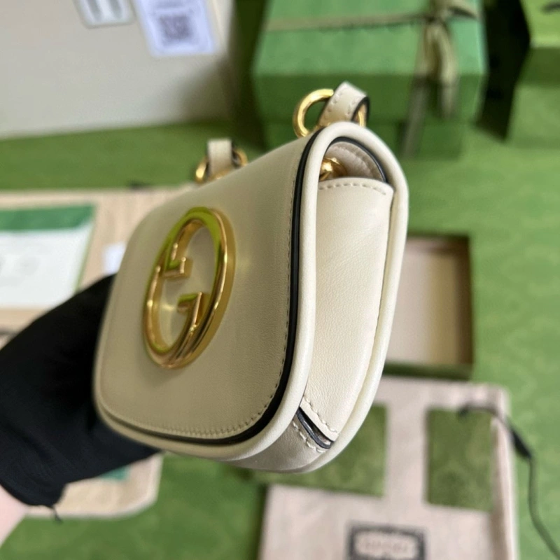 Fashionable Gxccx Wallets & Purse 40047