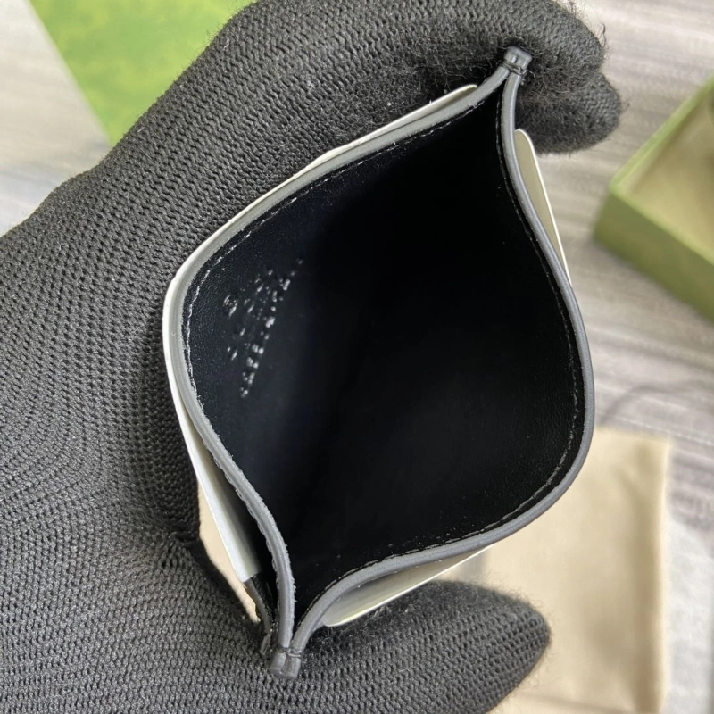 Cozy Gxccx Wallets & Purse 40037