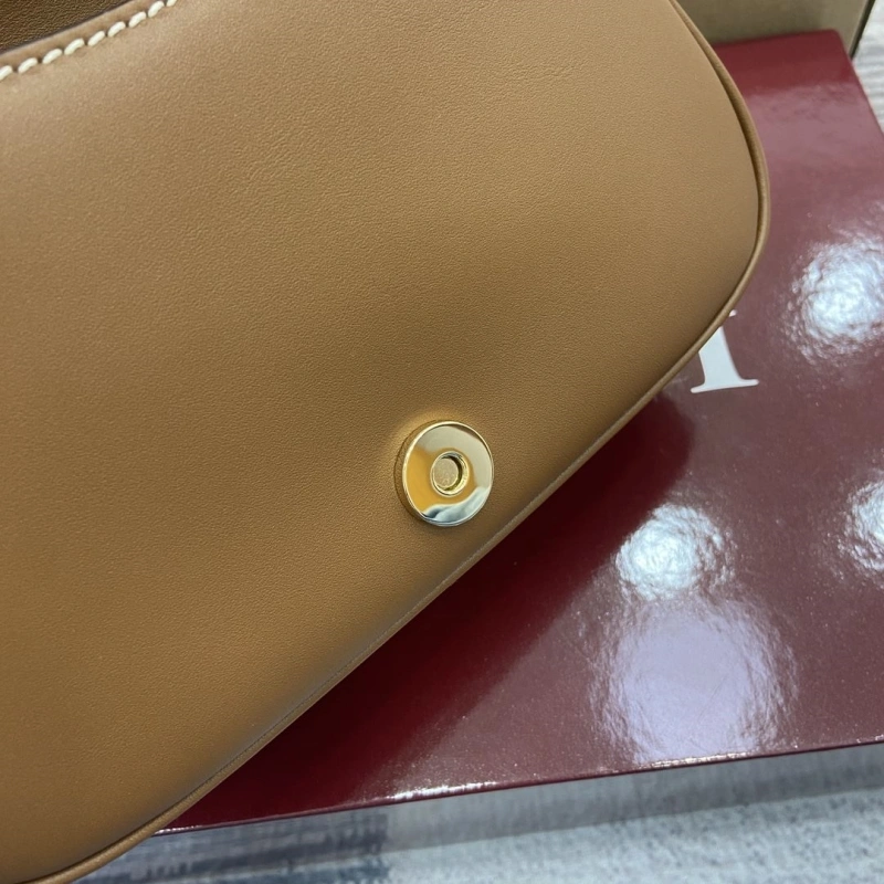Gxccx Satchel Bags Sleek 42151