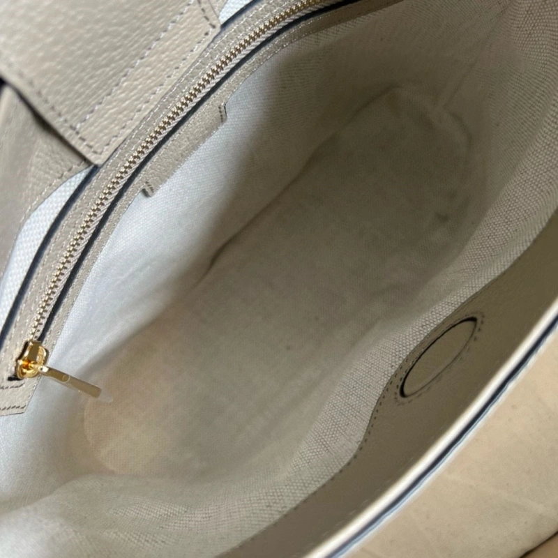 Resilient Gxccx Top Handle Bags 40906