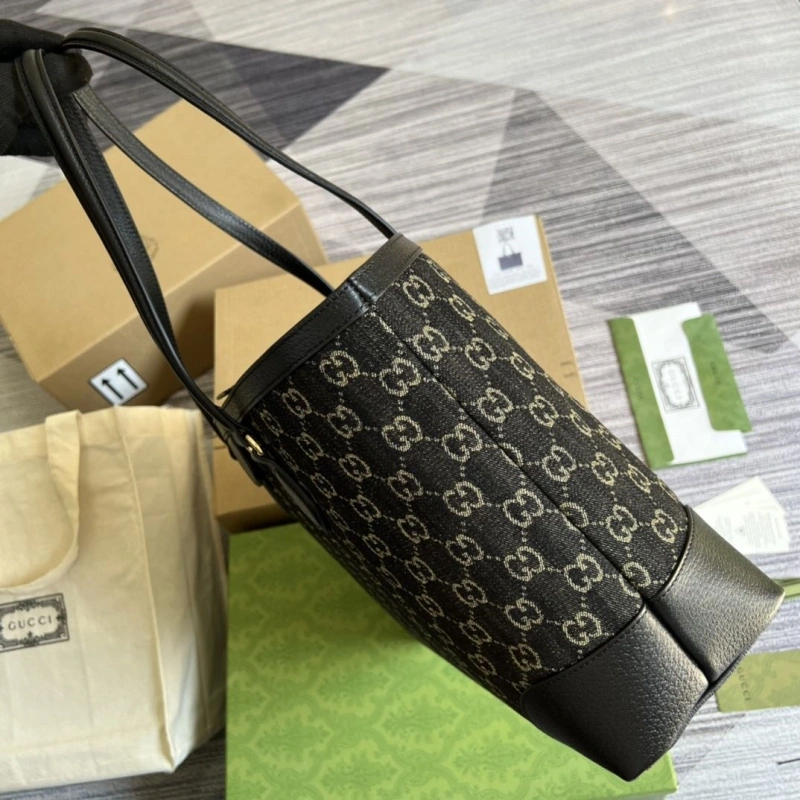Minimalist Gxccx Shopping Bags 41462