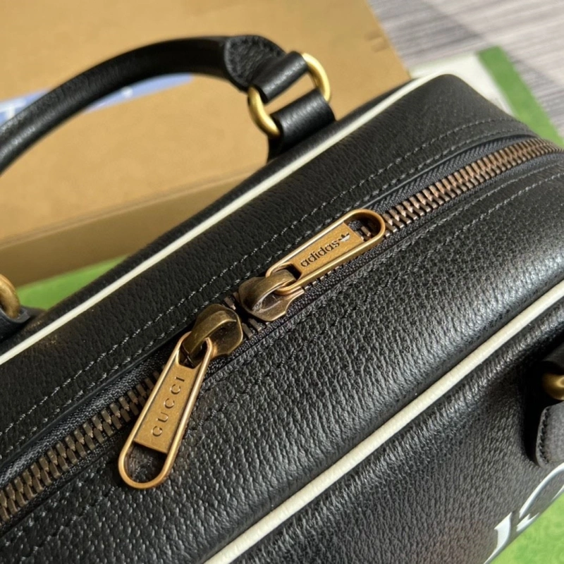 Gxccx Top Handle Bags ModernLook 40872
