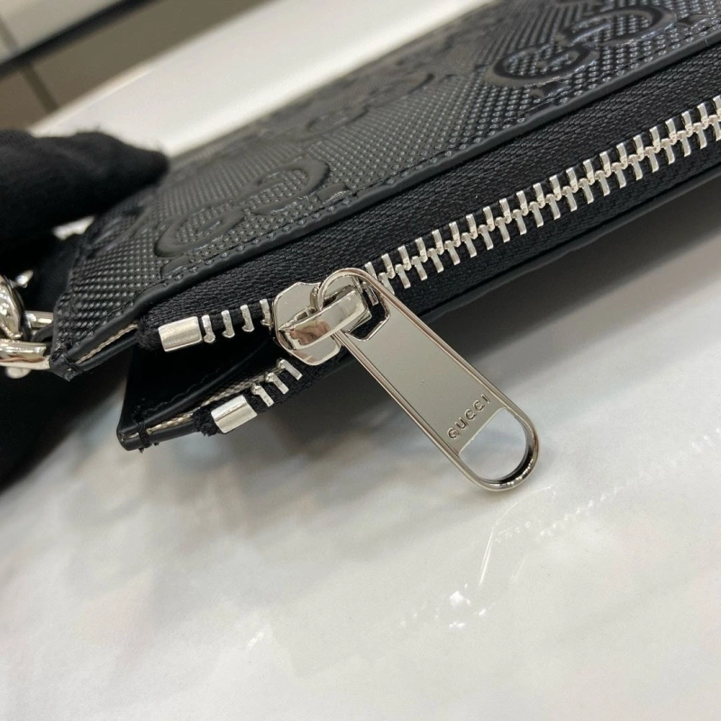 Stylish Gxccx Clutch Bags 42736