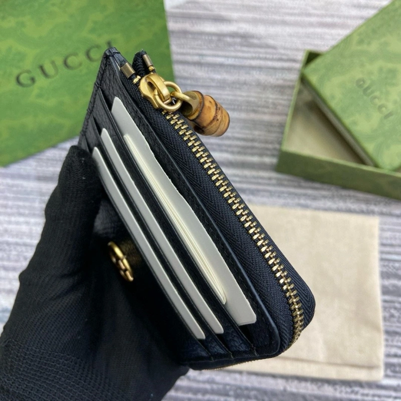 Trendsetting Gxccx Wallets & Purse 40009