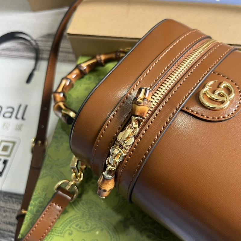 Unique Gxccx Cosmetic Bags 42679