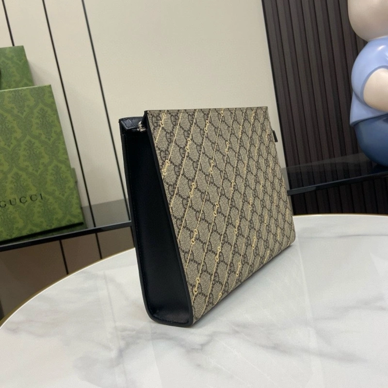Comfortable Gxccx Clutch Bags 42749