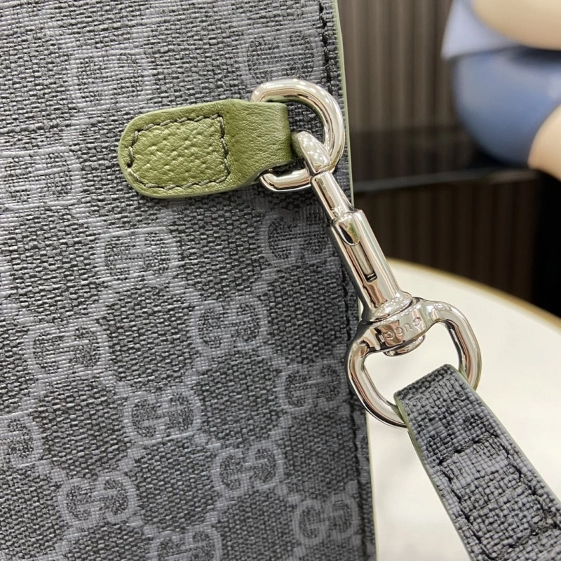 Fashionable Gxccx Clutch Bags 42731