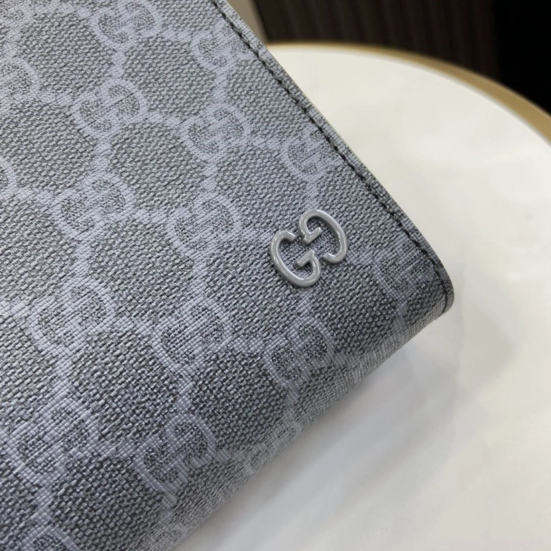 Fashionable Gxccx Clutch Bags 42731