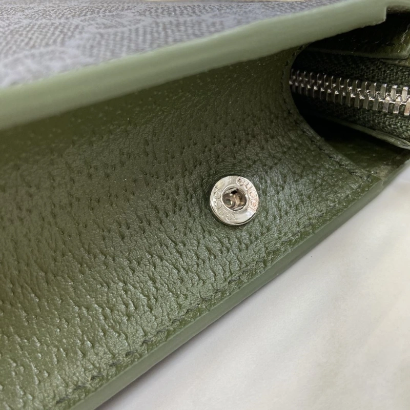 Fashionable Gxccx Clutch Bags 42731