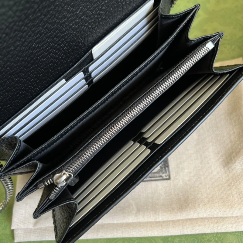 Compact Gxccx Wallets & Purse 39894