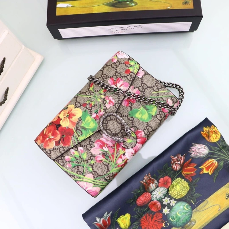 Fashionable Gxccx Wallets & Purse 39901