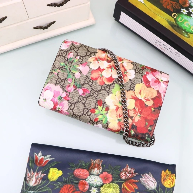 Fashionable Gxccx Wallets & Purse 39901