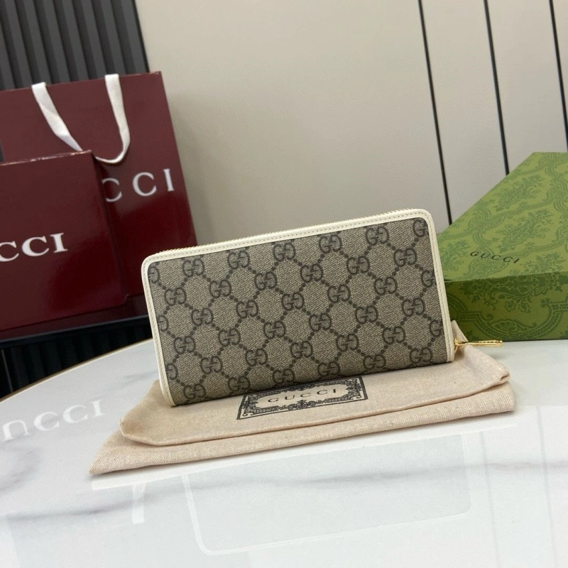 Comfortable Gxccx Wallets & Purse 39889