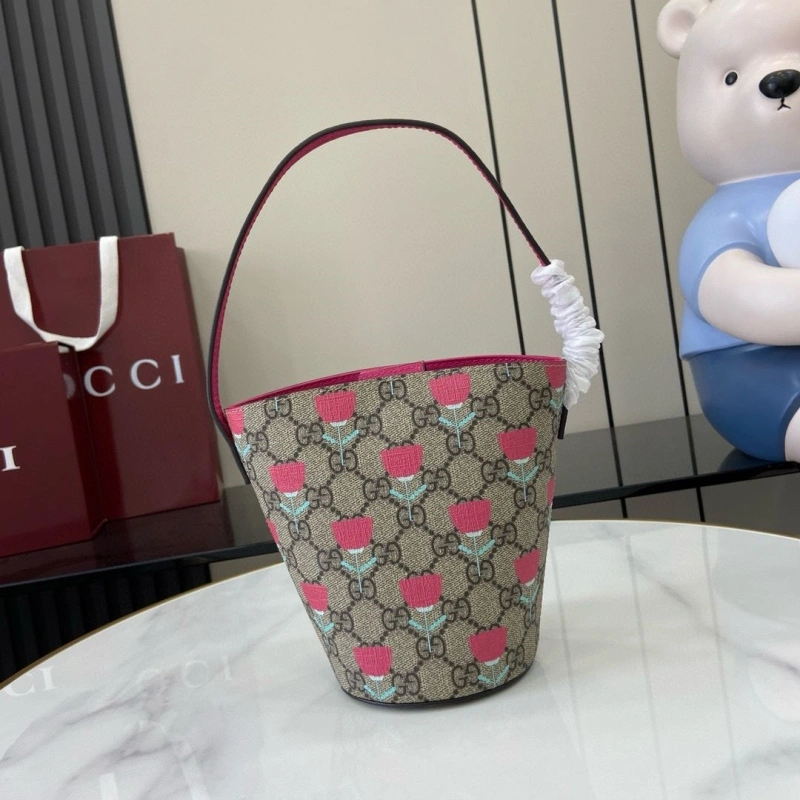 Trendsetting Gxccx Bucket Bags 42844
