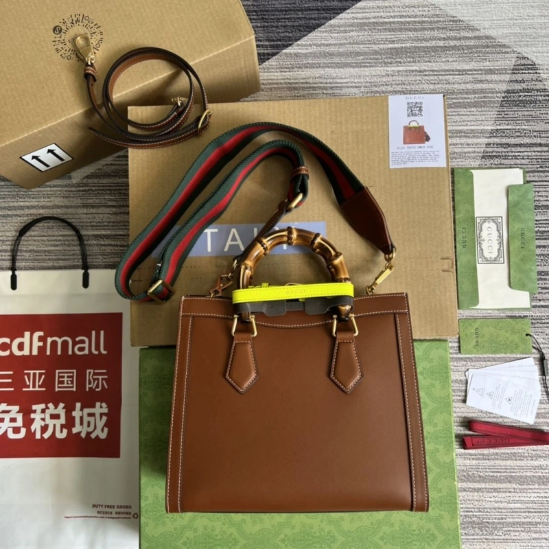 Gxccx Top Handle Bags ModernLook 40760