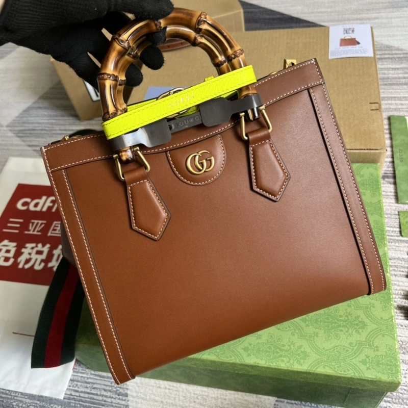 Gxccx Top Handle Bags ModernLook 40760