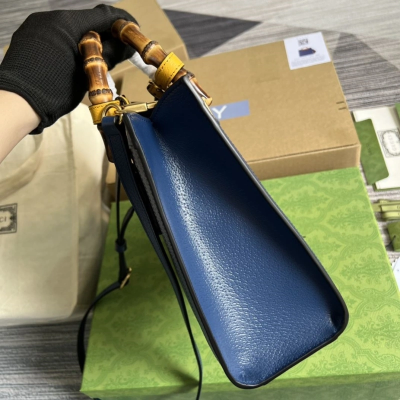 Gxccx Top Handle Bags Bold 40739
