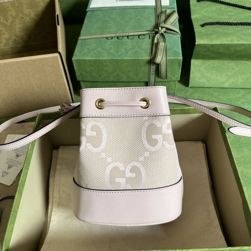 Gxccx Bucket Bags Sleek 42824