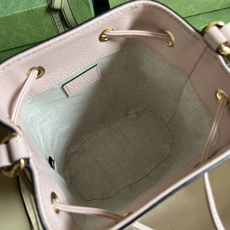Gxccx Bucket Bags Sleek 42824