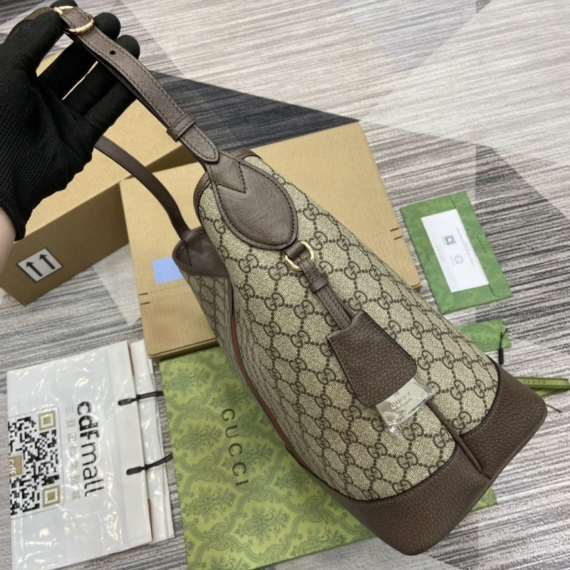 Comfortable Gxccx Top Handle Bags 40757