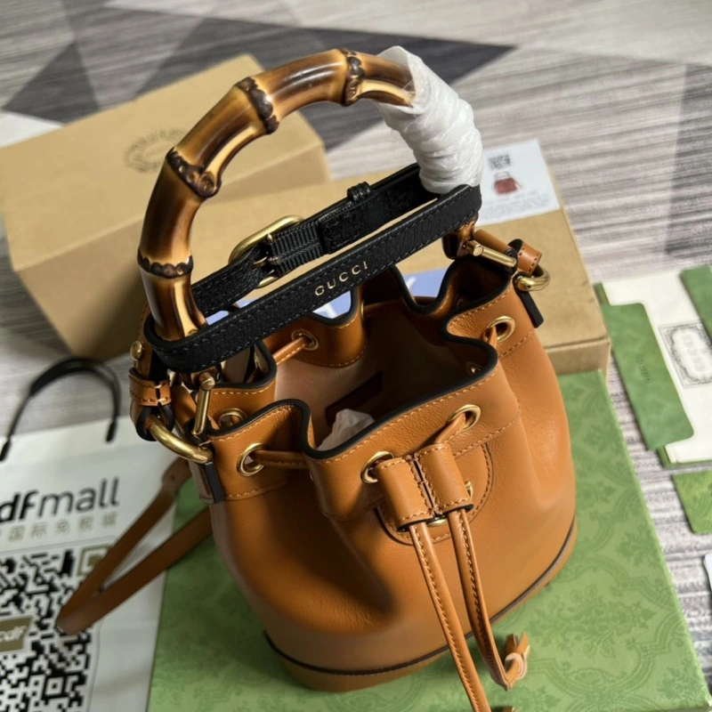 Gxccx Bucket Bags StreetReady 42826
