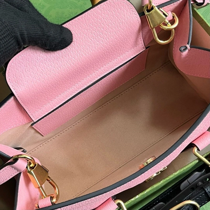 Resilient Gxccx Top Handle Bags 40702