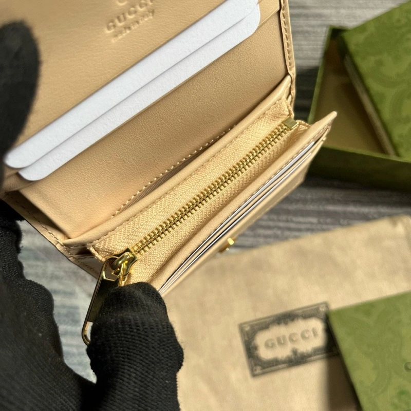 Stylish Gxccx Wallets & Purse 39863