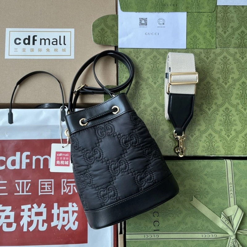 Resilient Gxccx Bucket Bags 42823