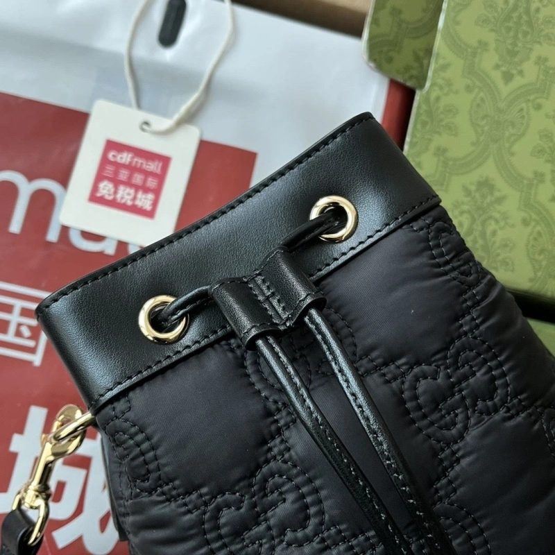 Resilient Gxccx Bucket Bags 42823