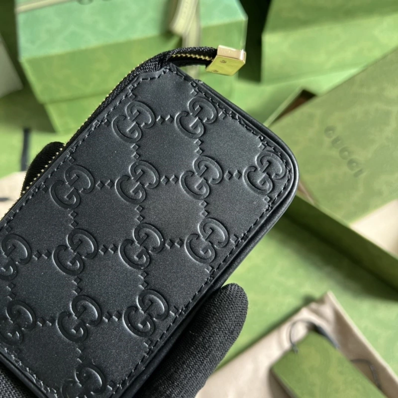 Versatile Gxccx Wallets & Purse 39842