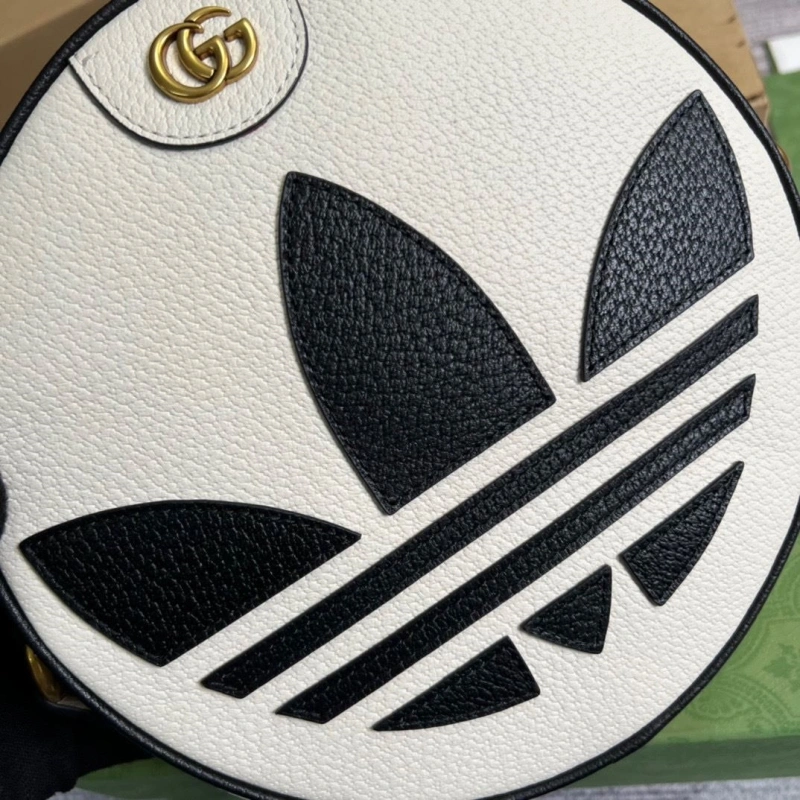 Gxccx Round Bags Compact 42613
