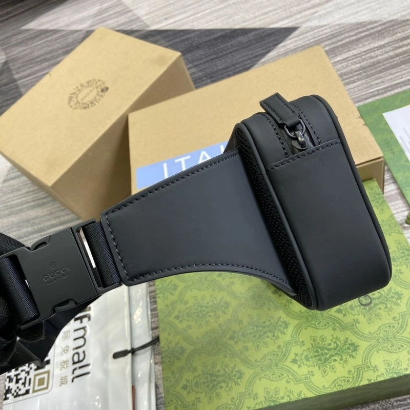 Elegant Gxccx Waist & Chest Packs 40361