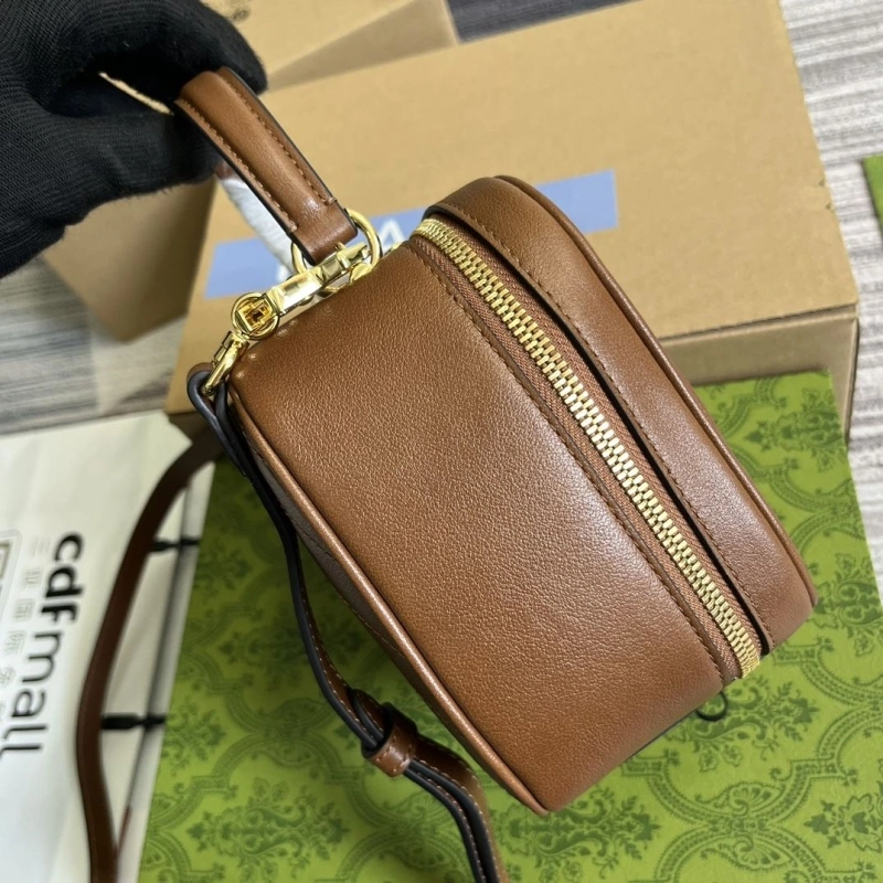Comfortable Gxccx Top Handle Bags 40627