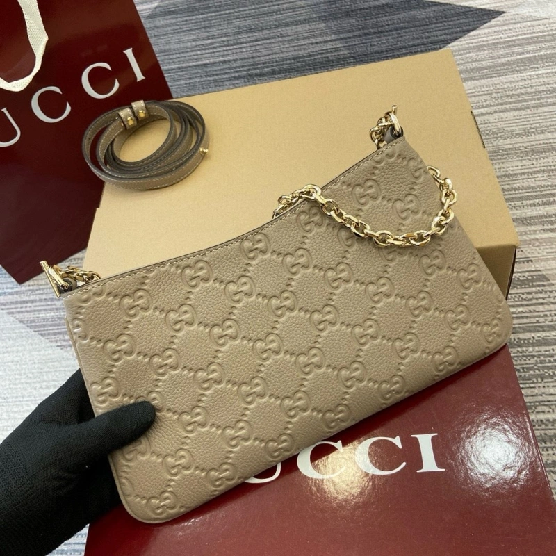 Comfortable Gxccx Top Handle Bags 40617