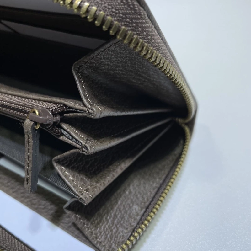 Elegant Gxccx Wallets & Purse 39710